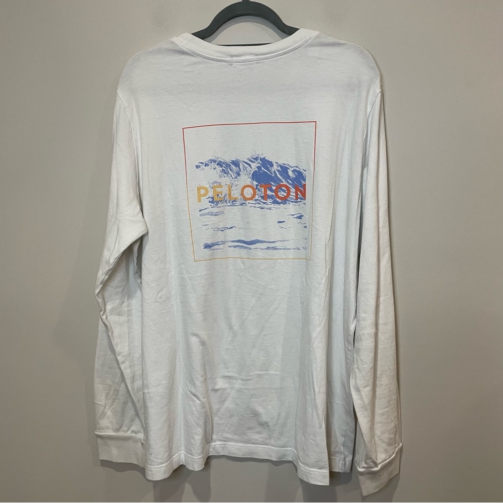Peloton graphic long sleeve tee size XL